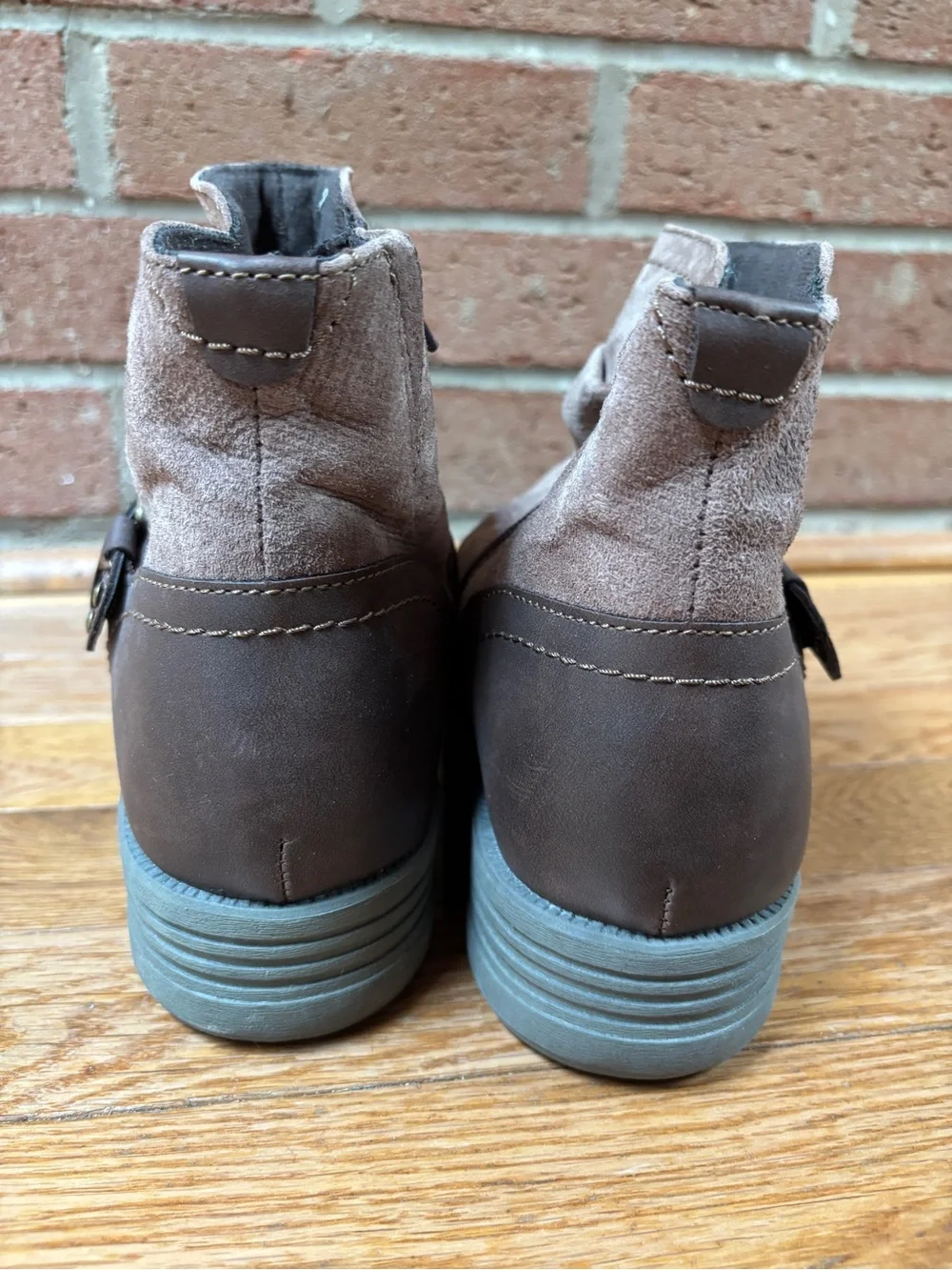 Earth Origins Phoenix Wide ankle boots in Bark — Women's 11W. NEW/NEVER WORN!